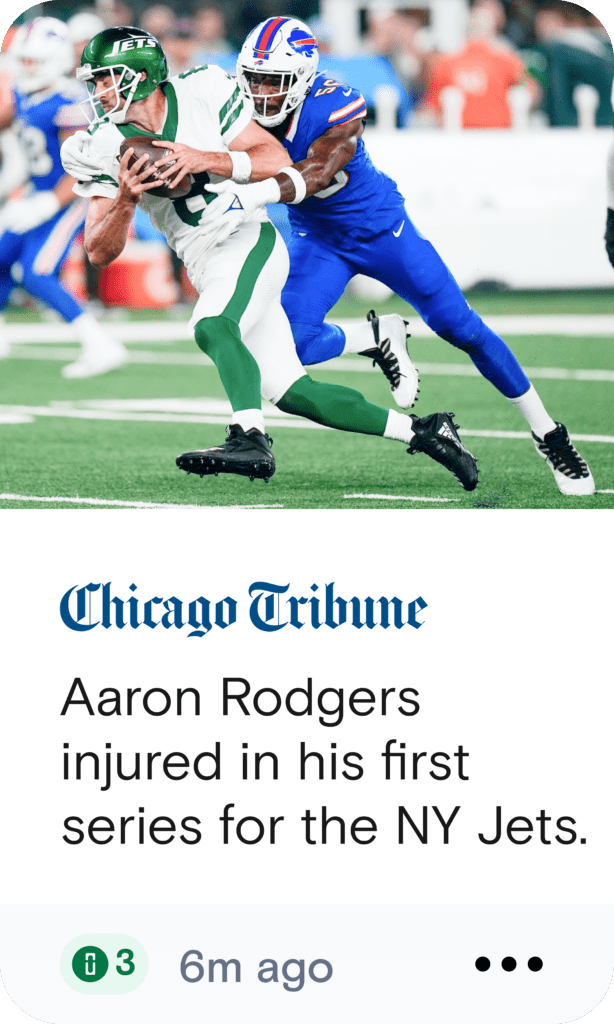 Chicago Tribune: Aaron Rodgers injured in his first series for the NY Jets